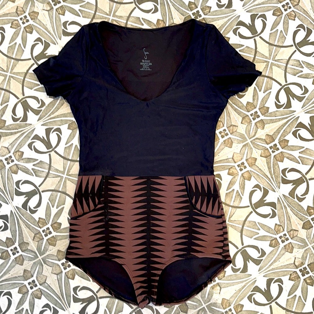 Seea Short Sleeve One Piece Bathing Suit